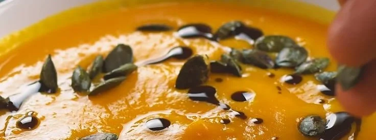 Cremige Kürbis-Möhren-Suppe