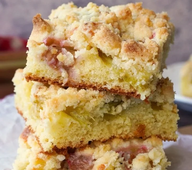Rhabarberkuchen mit Streusel