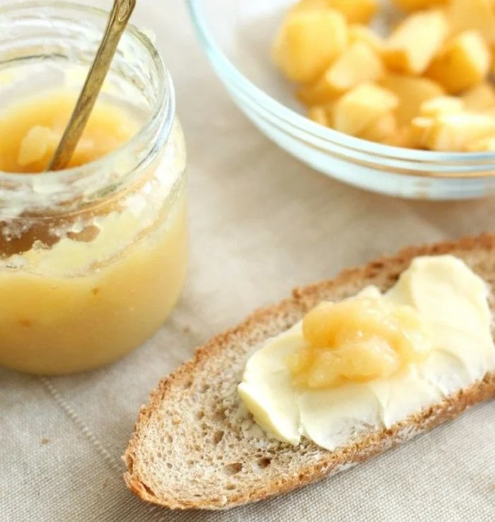 Winterapfel Marmelade mit Marzipan
